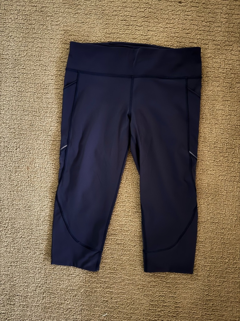 lululemon navy cropped leggings size 12